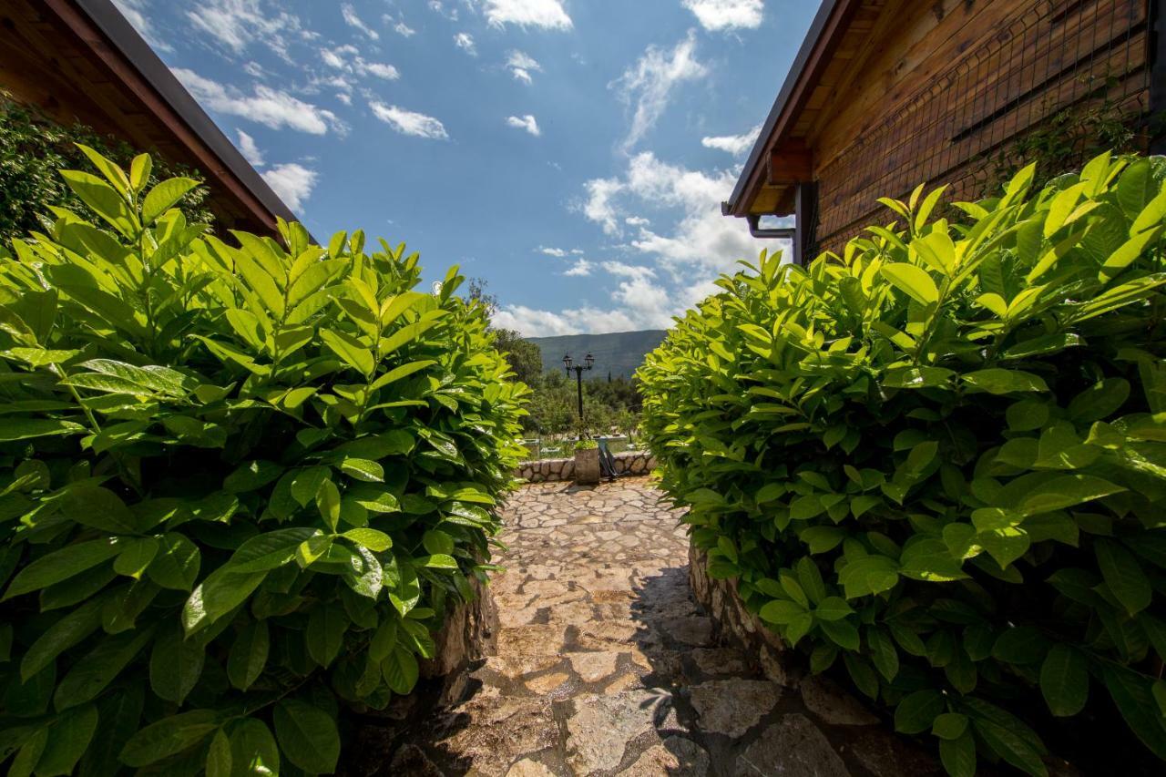 Ethno Village Pajo Herceg Novi Eksteriør billede