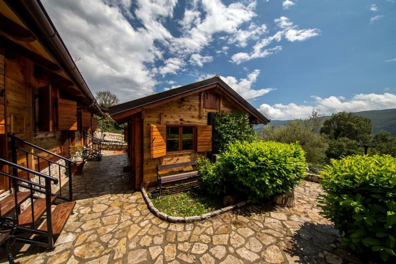 Ethno Village Pajo Herceg Novi Eksteriør billede